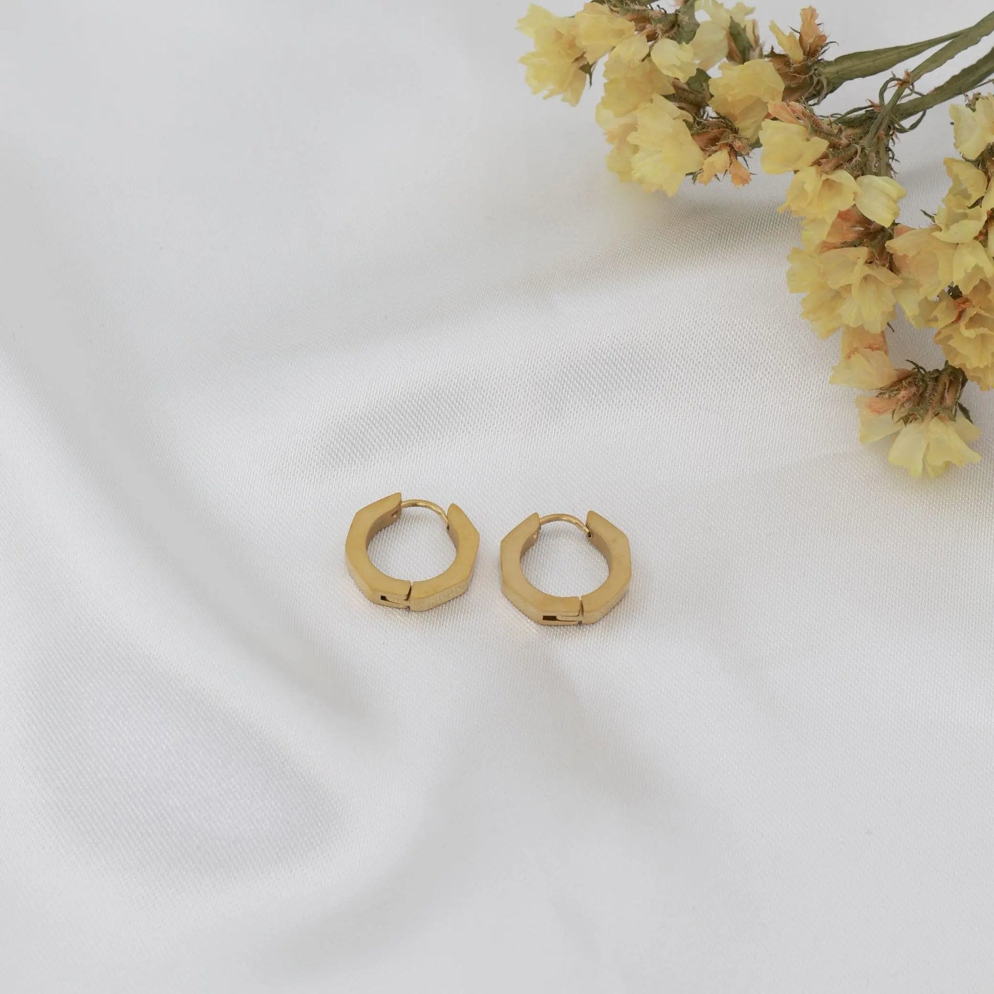 Σκουλαρίκια κρίκοι γεωμετρικοί Mar & Mar Mini Hoops ( Shape ) από ανοξείδωτο ατσάλι