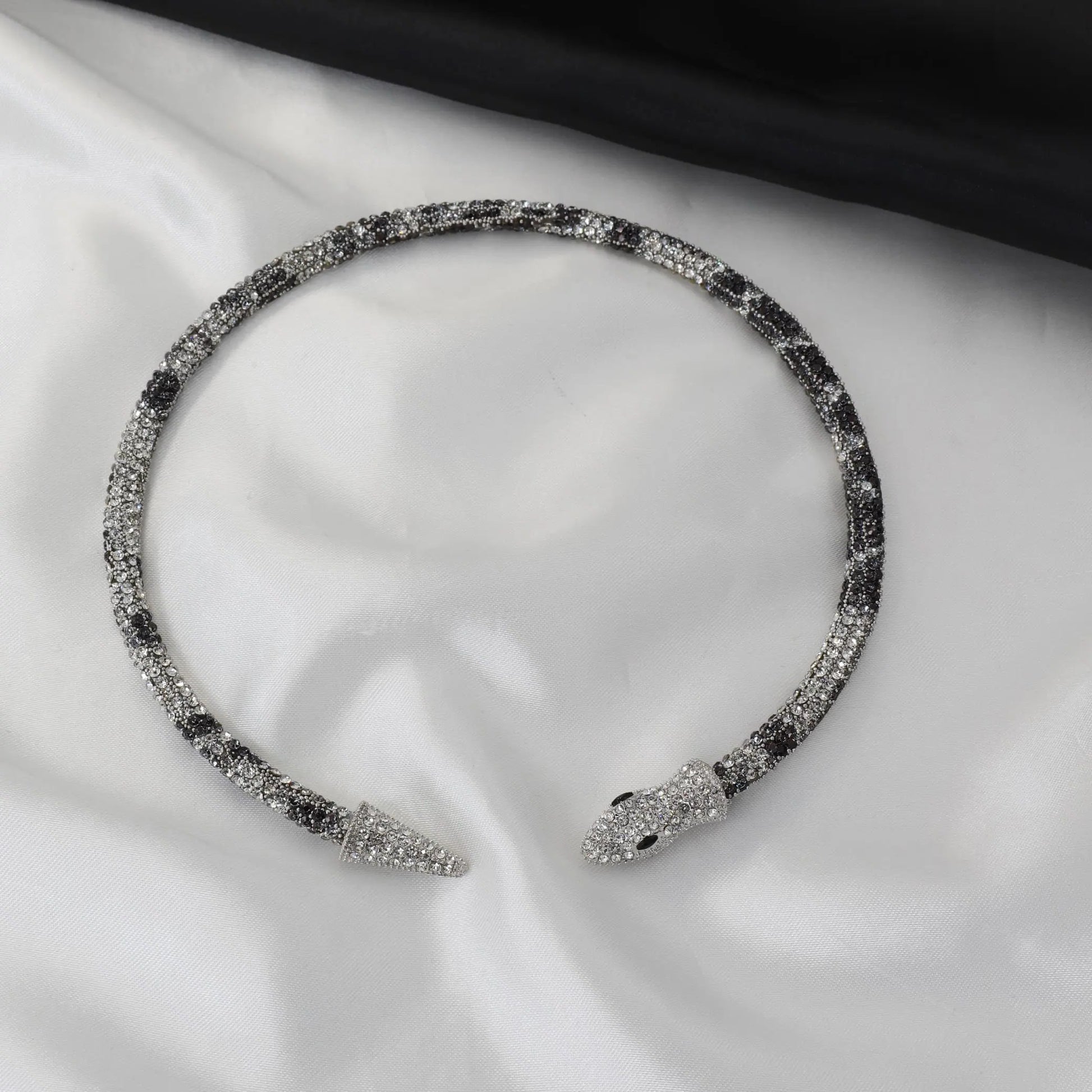Κολιέ choker φίδι με πέτρες ζιργκόν Snake Sparkle